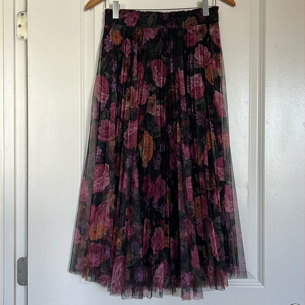 Midi skirt